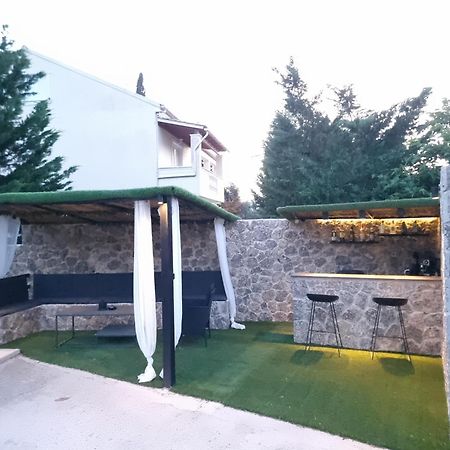 Luxvilla Agioi Deka  Ngoại thất bức ảnh